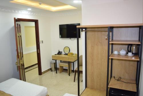 Hotel Kh�ch S?n D?ng Th?o