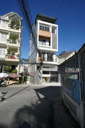 Gem Apartment