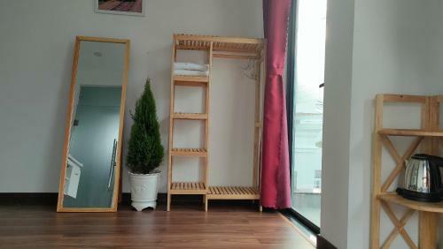 Hoshi House