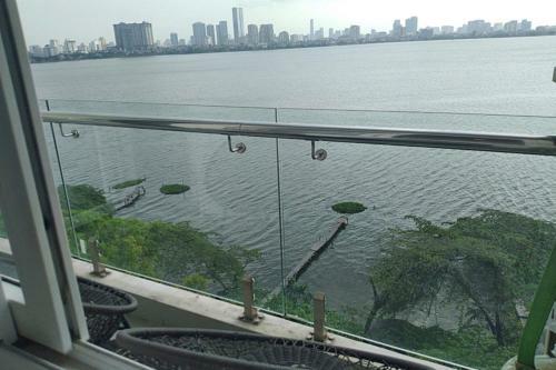 Hanoi Home 2 - Lake View Apartment