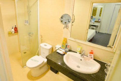 A25 Hotel - D?ch V?ng H?u