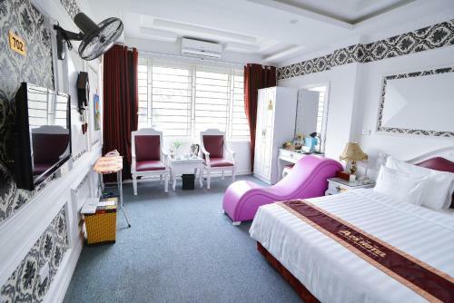 A25 Hotel - D?ch V?ng H?u