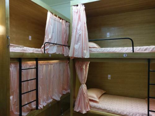 Capsule Hanoi Hostel