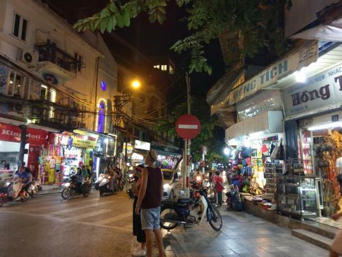 Capsule Hanoi Hostel