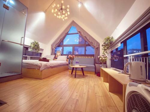 Mayhouse - Sky View Hh51