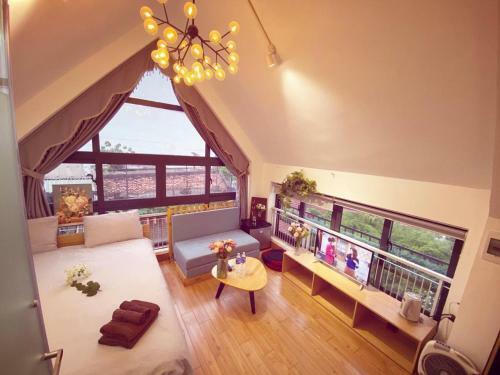 Mayhouse - Sky View Hh51