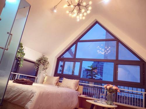 Mayhouse - Sky View Hh51