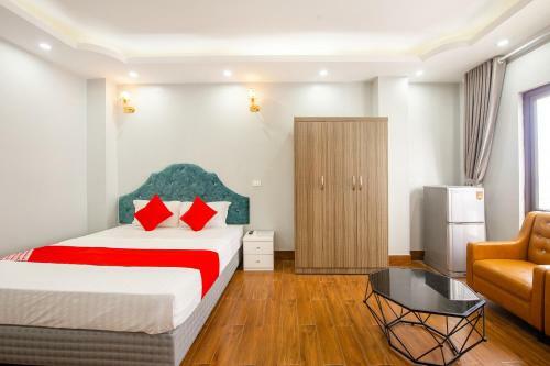 Oyo 411 Van Nam Hotel