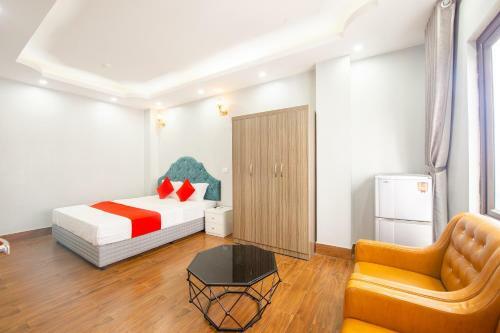 Oyo 411 Van Nam Hotel
