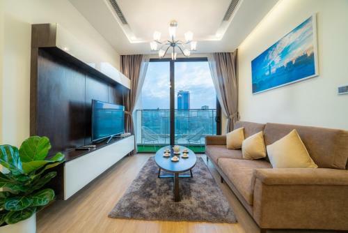 Bom Homes- Vinhomes Metropolis-service Apartment