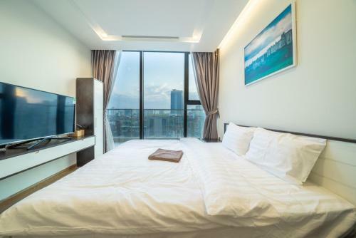 Bom Homes- Vinhomes Metropolis-service Apartment