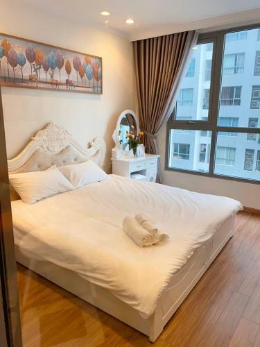 Bom Homes- Vinhomes Times City- Service Apartment