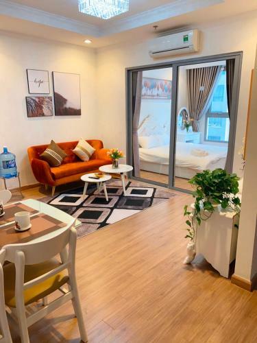 Bom Homes- Vinhomes Times City- Service Apartment