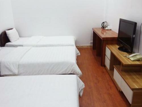 Hotel Kh�ch S?n Crowns Hm