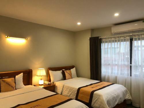 Moc Hoang Hotel