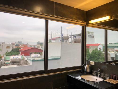 Moc Hoang Hotel