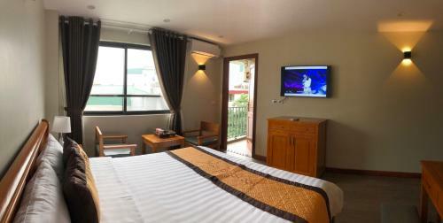 Moc Hoang Hotel