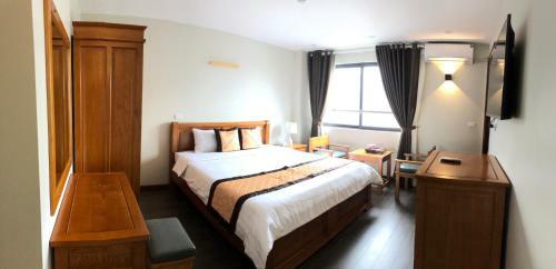 Moc Hoang Hotel