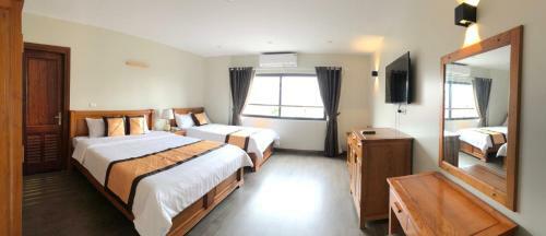 Moc Hoang Hotel
