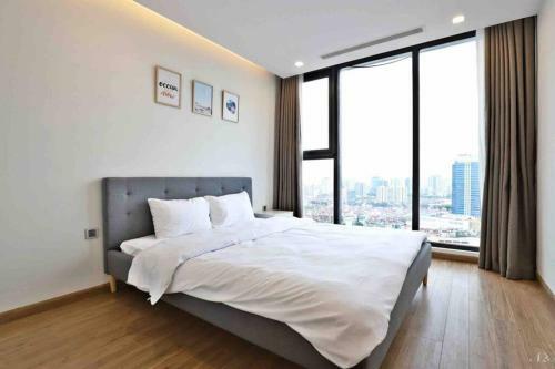 Metropolis Hotel And Apartment