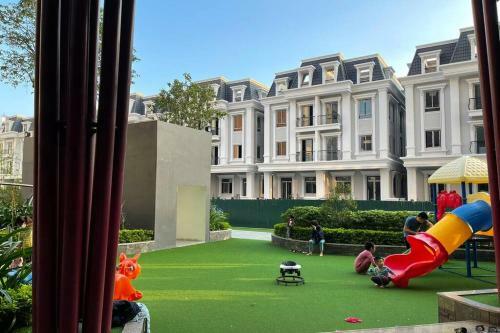 C?n H? G?n S�n Bay - Modern Apartment Near Airport