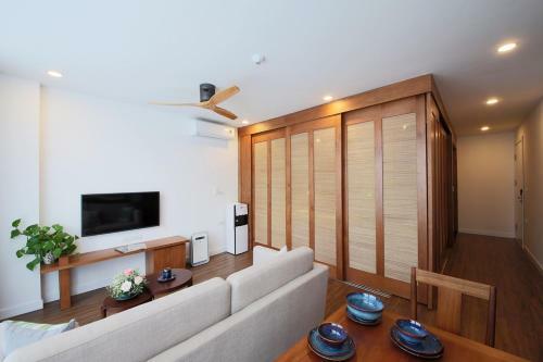 Apartment Dao Tan New Square