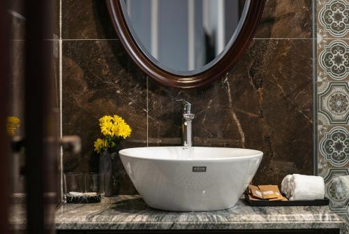 Romantique Hotel De Hanoi