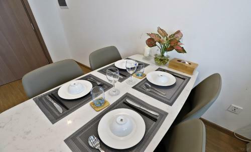 Vinhomes Skylake Luxury Apartment Hanoi