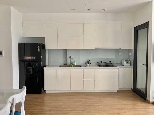 Vinhomes Skylake - Full Serviced Apartment