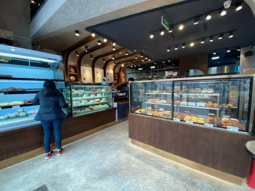 Apartamento 1pn/vincom Tr?n Duy H?ng/balcony Housing