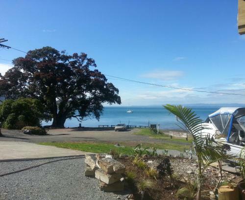 Bay View Retreat Apartment