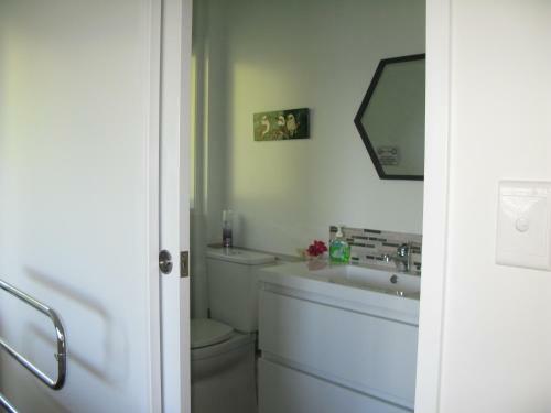 Bay View Retreat Apartment