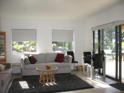 Bay View Retreat Apartment