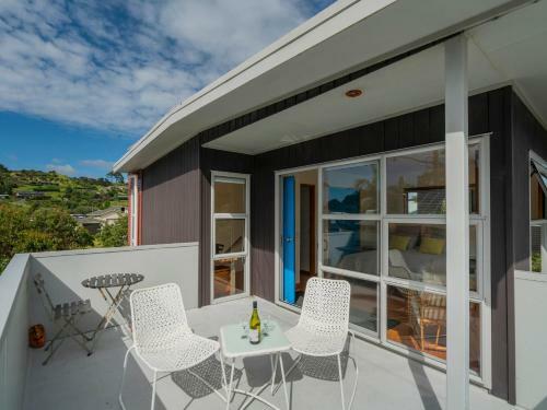 Perfect Beach Lover Holiday - Whangapoua Holiday Home