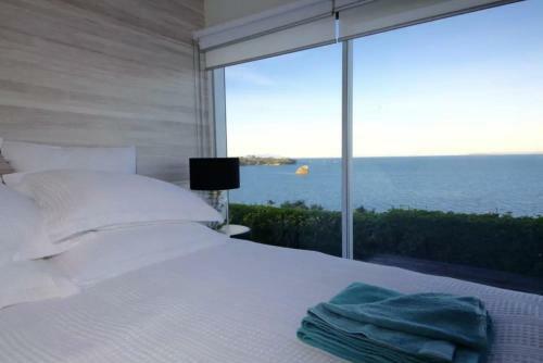 Villa Luxury House With Clifftop Seaview
