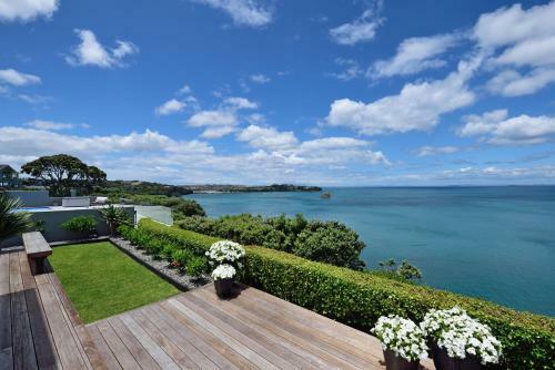 Villa Luxury House With Clifftop Seaview