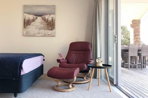 Deluxe Coastal Home & Award-winning Golf
