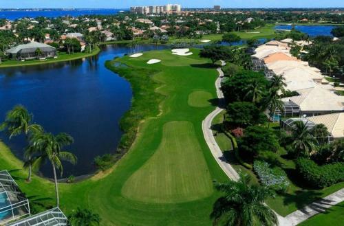 Deluxe Coastal Home & Award-winning Golf
