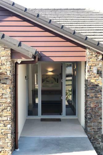 Deluxe Coastal Home & Award-winning Golf