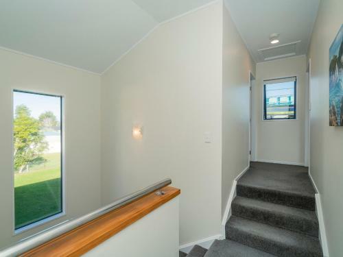 Harbour View - Whangamata Holiday Home