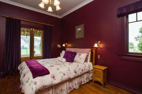 Hostal Tairoa Lodge