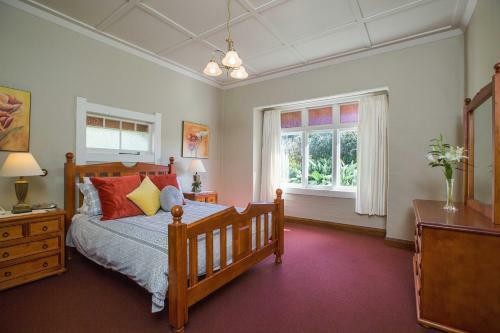 Hostal Tairoa Lodge