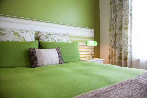 Hostal Tairoa Lodge