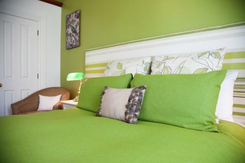 Hostal Tairoa Lodge