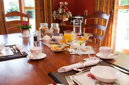Hostal Tairoa Lodge