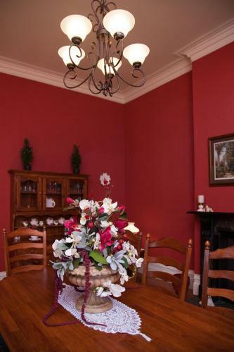 Hostal Tairoa Lodge