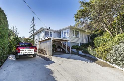 Lemon Tree Apartment Tawa