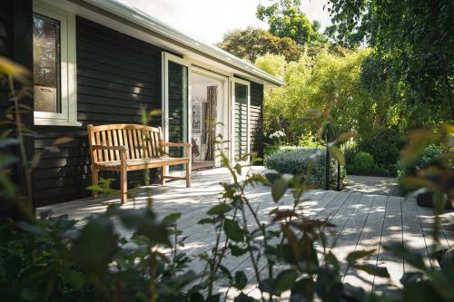 Lodge Ranginui Retreat