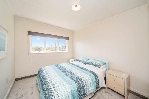 Taranaki Beach House - Great Sea Views