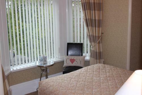 Hostal Huntingdon House Hotel